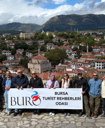 Bursadaki-rehberler-Safranbolu-ve-Amasrada-egitim-yapti-featured