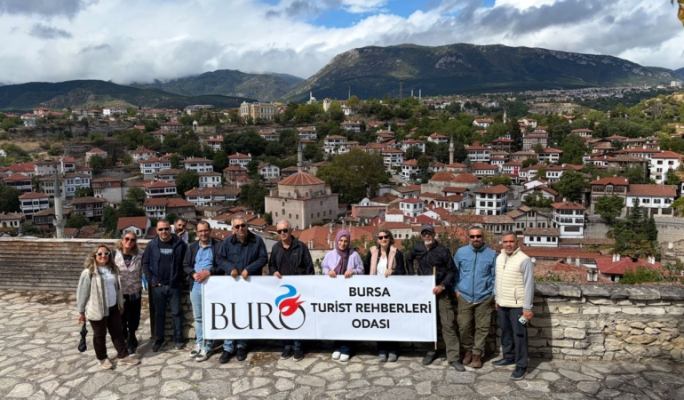 Bursadaki-rehberler-Safranbolu-ve-Amasrada-egitim-yapti-featured