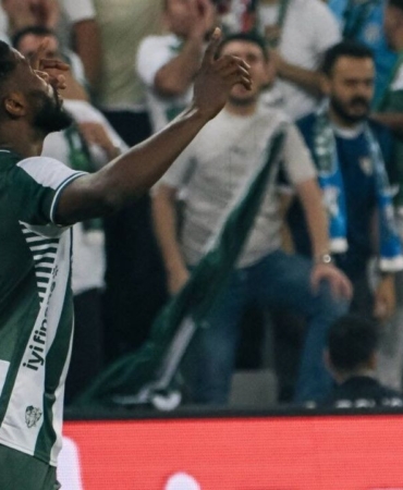 Bursaspor-Istanbulspor8217u-4-0-maglup-etti-featured