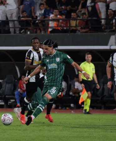 Bursaspor-Manisa-FK-ile-1-1-berabere-kaldi-featured