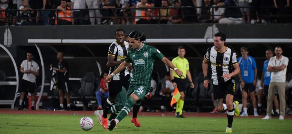 Bursaspor-Manisa-FK-ile-1-1-berabere-kaldi-featured
