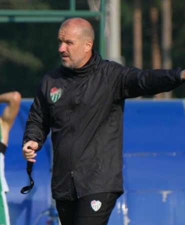 Bursaspor-Mustafa-Er-doneminde-22-macta-55-puan-topladi-featured