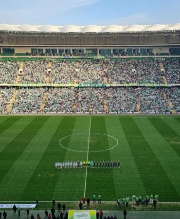 Bursaspor-Stadyum-elestirilerine-paydassiniz-mesaji-featured