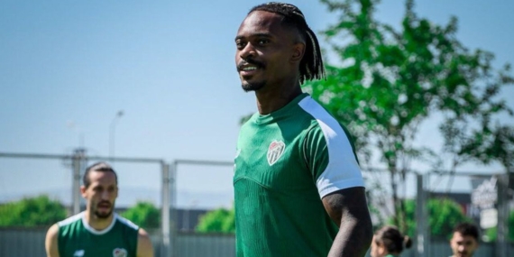 Bursaspor deplasmanda Manisa FK maçına odaklandı