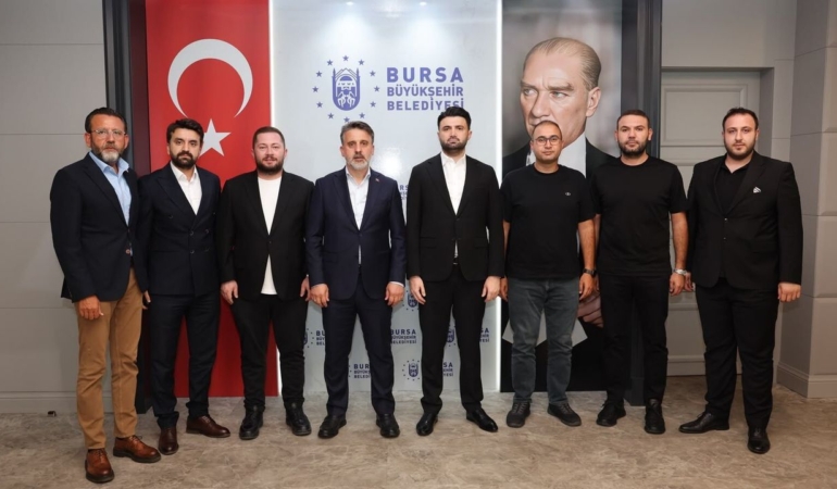 Bursaspor-formasina-BESAS-sortuna-BURFAS-B-KAFE-featured