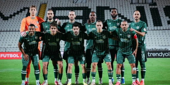 Bursaspor-ve-Esenler-Eroksporun-ilk-11i-aciklandi-featured