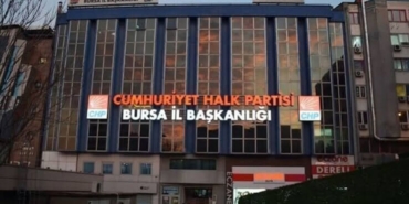 CHP-Bursada-Deniz-Baykal-baskanligindaki-yonetim-onaylandi-featured