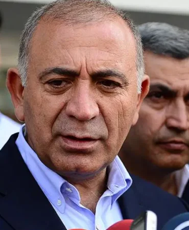 CHP-Istanbul-Kongresi-davasinda-tedbir-karari-kaldirildi-featured