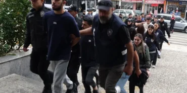 Corum-merkezli-operasyonda-18-kapora-dolandiriciligi-suphelisi-yakalandi-featured