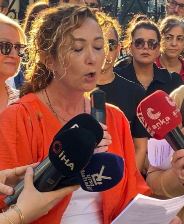 Dilek-Ozer-Ortaokulu-velileri-yikim-planina-karsi-cikti-featured