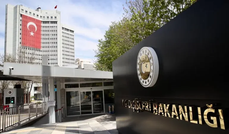 Disisleri-Bakanligi-Suudi-Arabistana-karsi-IHA-saldirilarina-tepki-gosterdi-featured