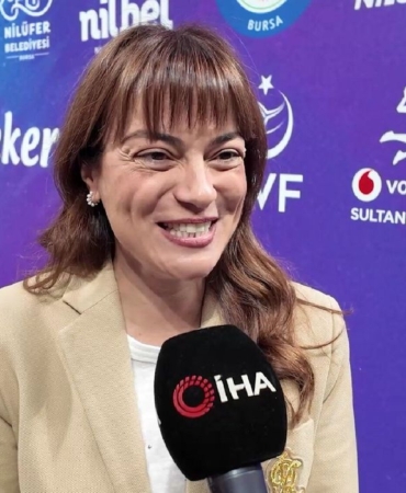 Ece-Eker-Bursa-voleybolu-en-ust-seviyede-temsil-ediliyor-featured