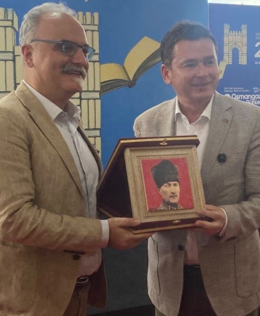 Emrah-Safa-Gurkan-Osmangazide-Osmanli-tarihini-anlatti-featured