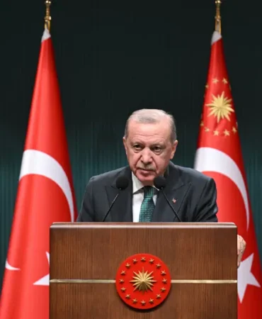 Erdogan-12-Eylul-darbesinin-etkilerini-asla-unutmayacagiz-featured