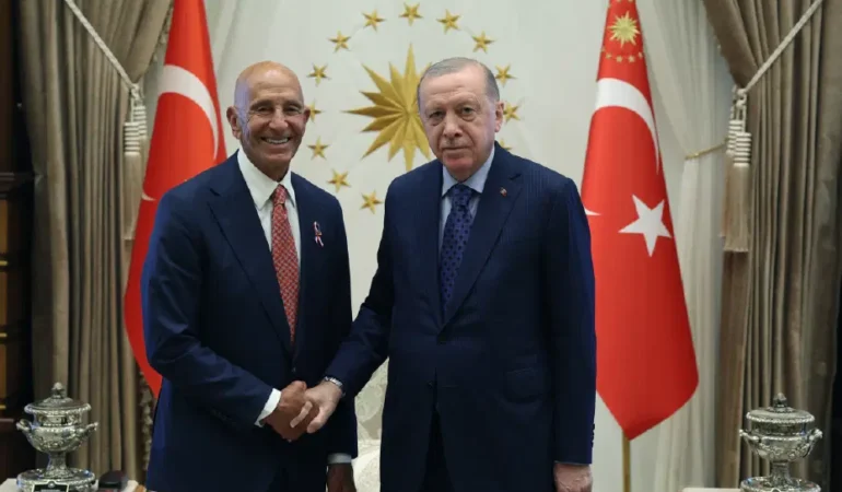 Erdogan-Barrack-ve-Issayi-Kulliyede-kabul-etti-featured