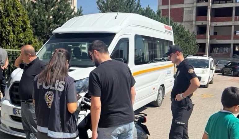 Erzincanda-okul-servislerine-ve-cevrelerine-siki-denetim-featured
