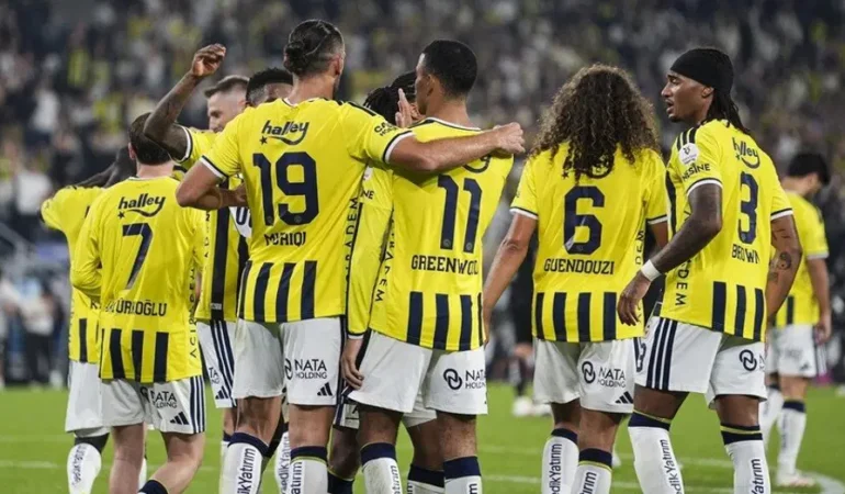 Fenerbahce-Eyupspor-karsisinda-3-puan-ariyor-featured
