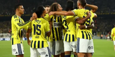 Fenerbahce-Eyupspor-karsisinda-ilk-yarida-2-0-onde-featured