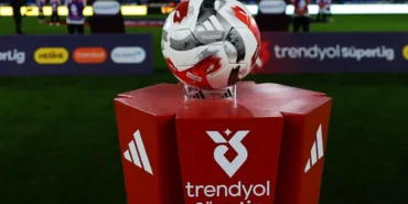 Galatasaray-Fenerbahce-derbisi-26-Ekimde-oynanacak-featured