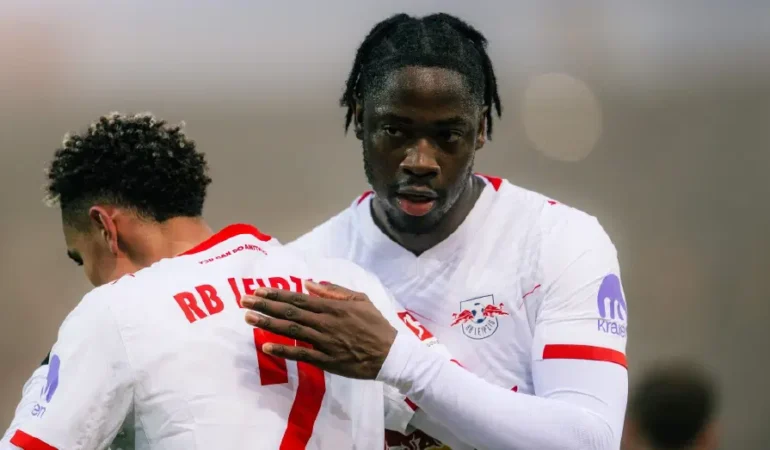 Galatasaray-transferi-icin-resmi-gorusmelere-basladi-featured
