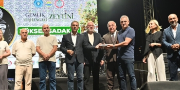 Gemlik-zeytini-acik-artirmada-77-bin-liraya-satildi-featured