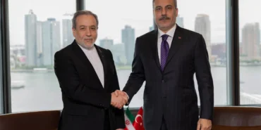 Hakan-Fidan-Iranli-mevkidasi-Arakci-ile-New-Yorkta-bulustu-featured