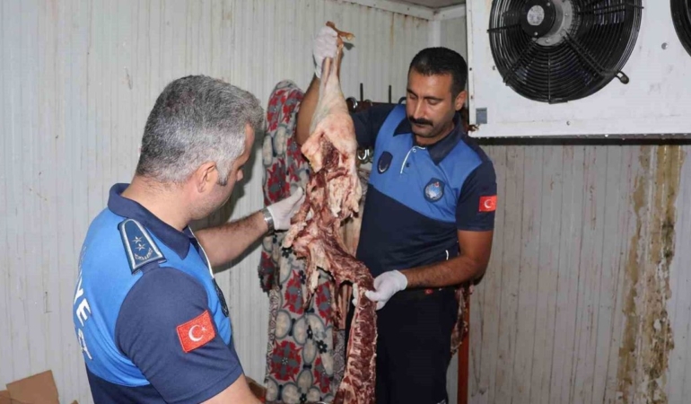 Haliliyede-315-kilo-sagliksiz-ete-el-konuldu-featured