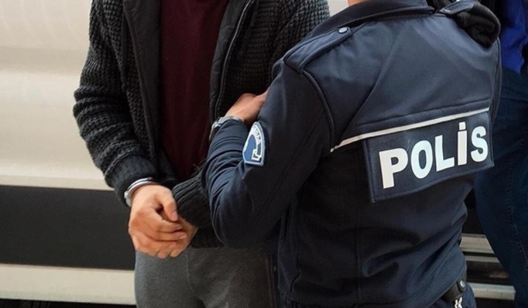 Karacabey8217de-3-adrese-operasyonla-uyusturucu-ele-gecirildi-featured
