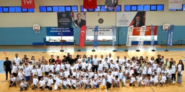 Karacabeyde-4-bin-378-genc-yazi-sporla-gecirdi-featured