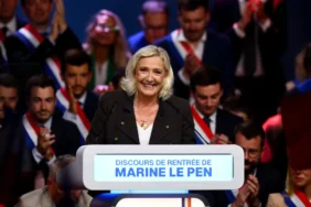 Le-Pen-Fransa-Senatosunda-tarihi-esigi-asti-featured
