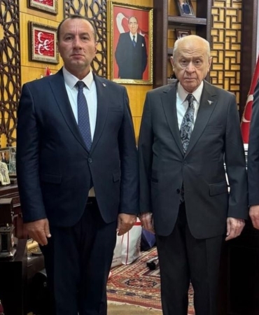 MHP-Bursa-Il-Kongresi-Ozcanbaza-devredilecek-featured