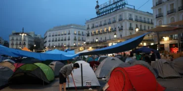 Madridde-100-cadirli-konut-protestosu-buyuyor-featured