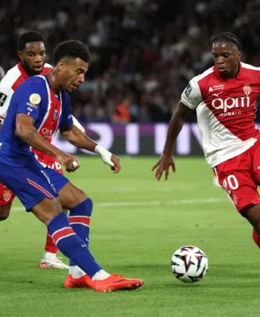 Monaco-PSG8217yi-deplasmanda-2-1-yenerek-liderlige-yukseldi-featured