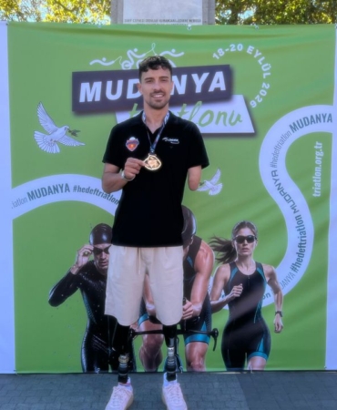Muhammed-Ali-Aydin-Mudanyada-triatlon-parkurunu-tamamladi-featured