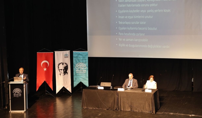 Niluferde-Alzheimer-seminerinde-erken-tani-ve-bakim-vurgusu-featured