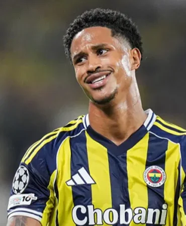 Oosterwolde-icin-Fenerbahce-ile-yeni-anlasma-Ocak8217ta-duyuru-featured