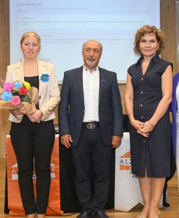 Osmangazi-Belediyesi-Alzheimer-farkindaligi-icin-seminer-duzenledi-featured