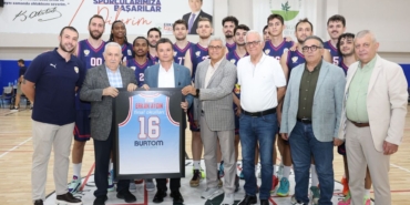 Osmangazi8217de-18.-Final-Basketbol-Turnuvasi-tamamlandi-featured