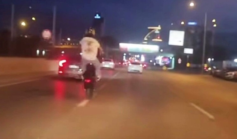 Plakasiz-motosiklet-surucusu-Osmangazi8217de-tehlike-yaratti-featured