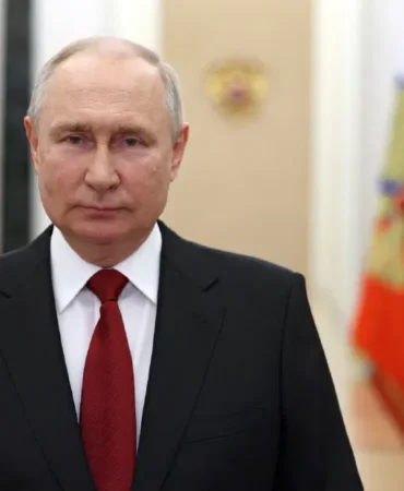 Putin-ABD-temsilcileri-Witkoff-ve-Kushner-ile-gorusmeye-basladi-featured