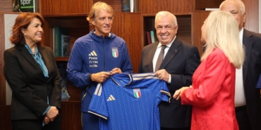 Sadi-Ozdemir-Turkiye-ve-Italya-Milli-Takimlarini-Karsiladi-featured