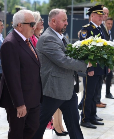Sadi-Ozdemir-Zavidovicinin-Sehir-Gunune-katildi-featured