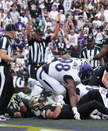 Saints-Ravens-karsisinda-unutulmaz-geri-donus-yapti-featured