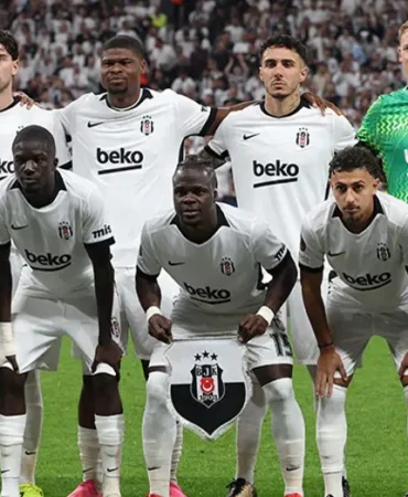 Salih-Ozcandan-Besiktas-taraftarina-ovgu-featured