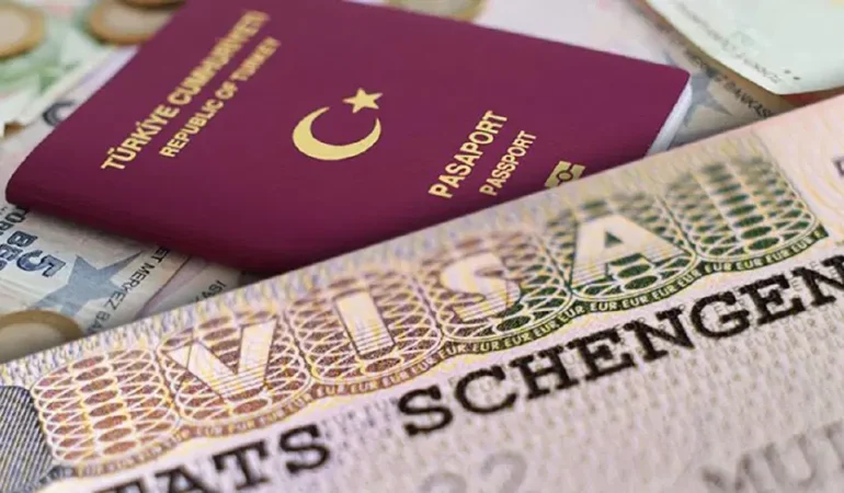Schengen-EES-esnekligi-sona-erdi-3-saat-erken-havalimani-uyarisi-featured