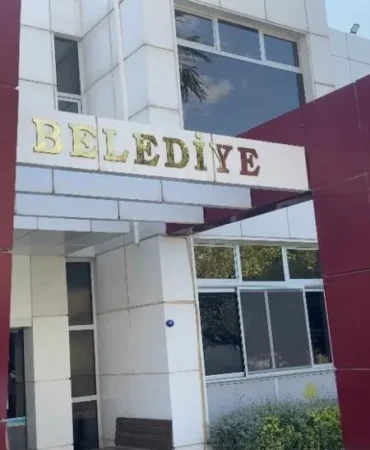 Seferihisar-Belediyesi-rusvet-sorusturmasinda-yeni-tutuklama-featured