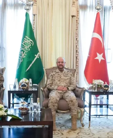 Selcuk-Bayraktaroglu-Mekke-Ittifaki-toplantisi-icin-Riyadda-featured