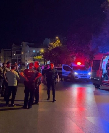 Selim-A.-Bursada-esine-ve-polise-saldirdi-featured