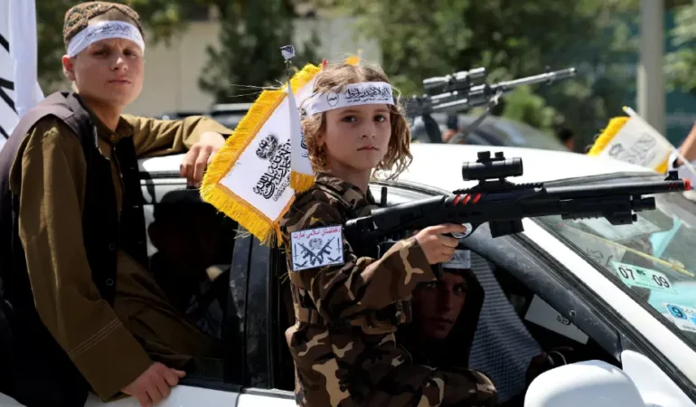 Taliban-protestolara-tamamen-yasaklayan-karari-duyurdu-featured