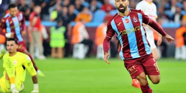 Trabzonsporun-hucum-uclusu-zirveyi-Fenerbahce-ile-paylasti-featured